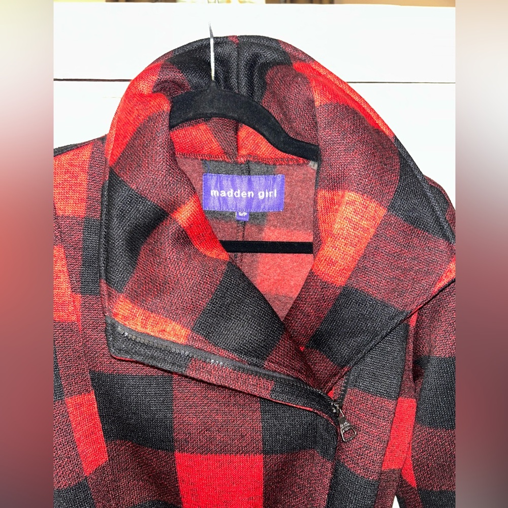NWOT Buffalo check sweater jacket size Smalll